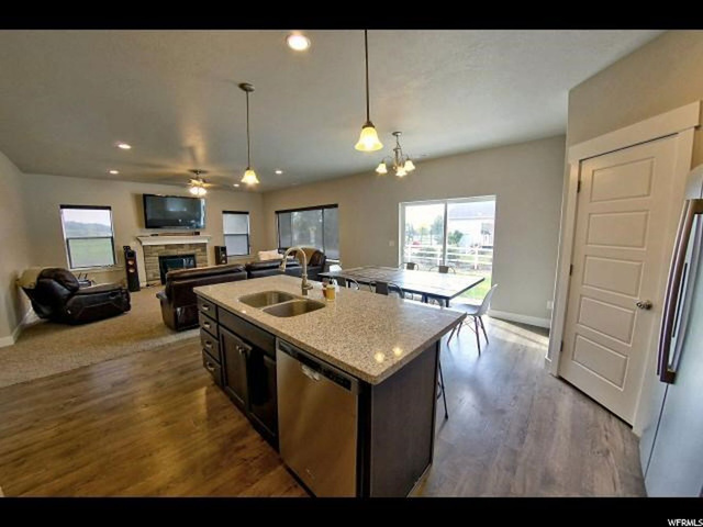 579 S 850 E, River Heights, UT 84321 — photo 3