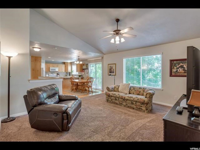 2063 N 400 W, Centerville, UT 84014 — photo 9