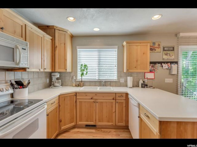 2063 N 400 W, Centerville, UT 84014 — photo 6