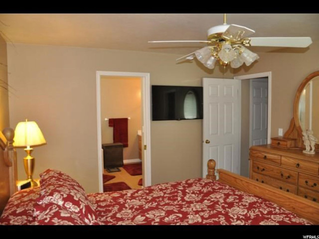 6061 S 2225 W, Roy, UT 84067 — photo 8