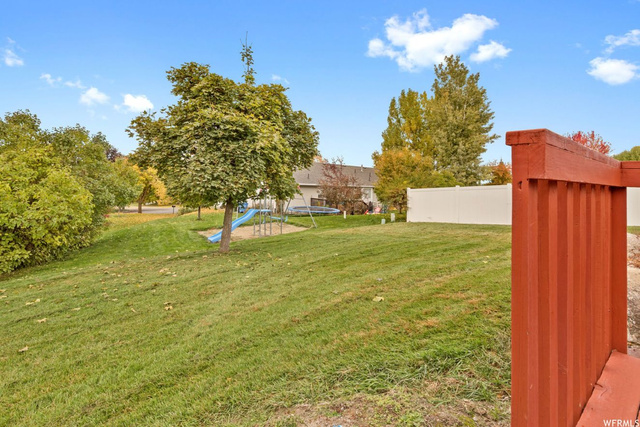 135 N 400 E, Hyde Park, UT 84318 — photo 6