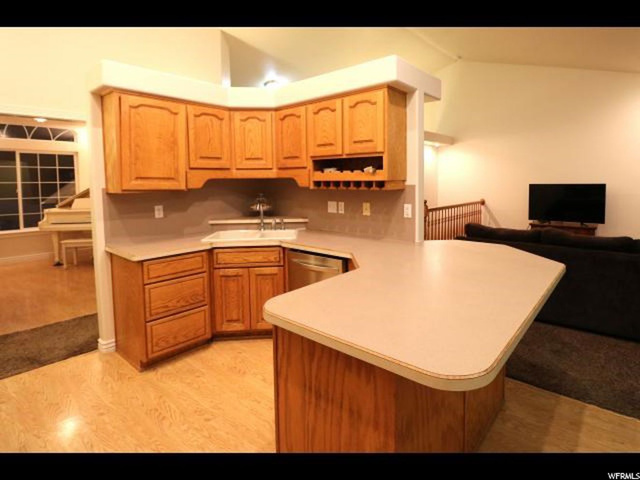 1434 E 2400 N, Layton, UT 84040 — photo 10