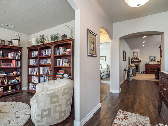 2588 W 1725 N, Clinton, UT 84015 — photo 3