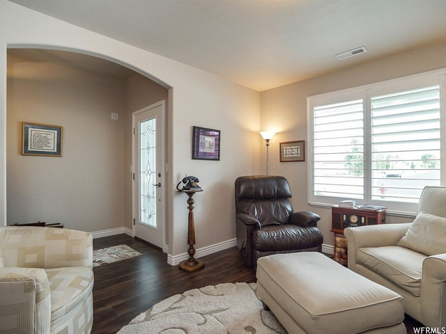 2588 W 1725 N, Clinton, UT 84015 — photo 4