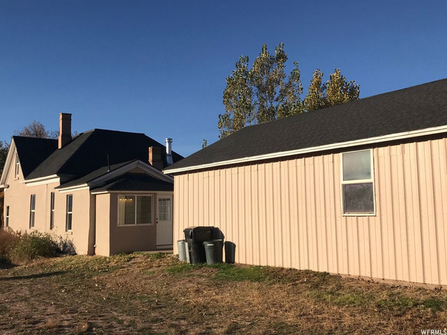 209 E 300 N, Richfield, UT 84701 — photo 10