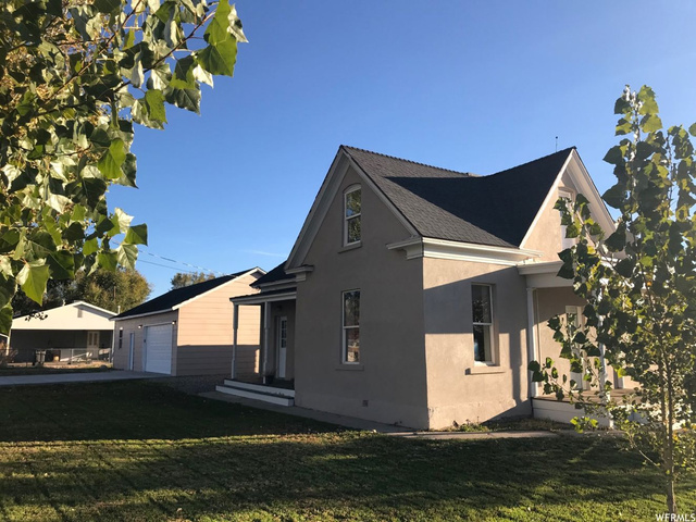 209 E 300 N, Richfield, UT 84701 — photo 5