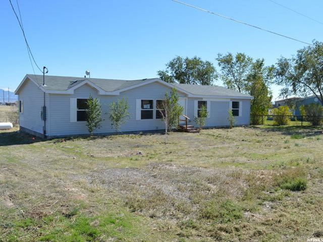 5237 S 3150 E, Vernal, UT 84078 — photo 2