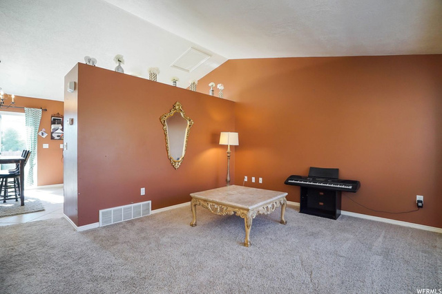 2889 W 2250 N, Clinton, UT 84015 — photo 3