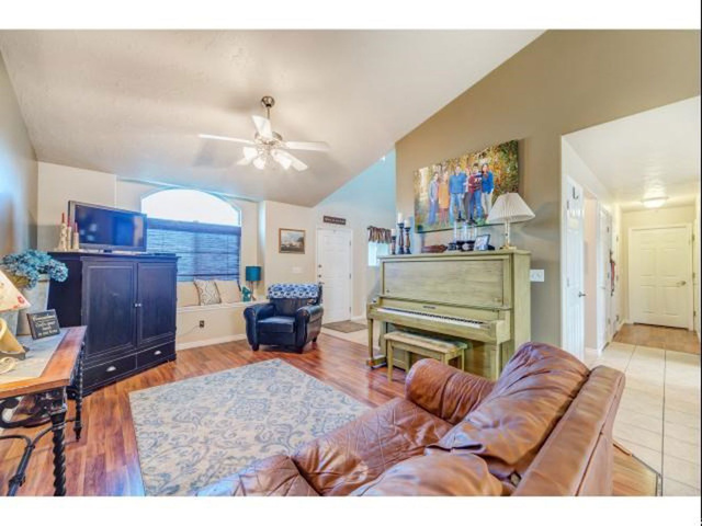 2441 N 2775 W, Clinton, UT 84015 — photo 4