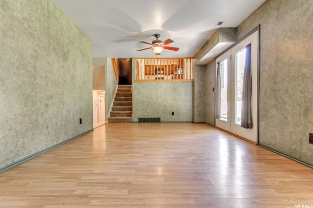 872 W 1220 N, Clinton, UT 84015 — photo 12