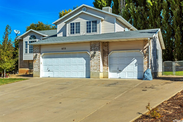 872 W 1220 N, Clinton, UT 84015 — photo 2