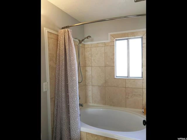 77 N Villa Dr, Clearfield, UT 84015 — photo 11