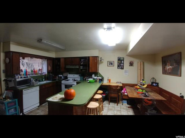 515 E Center St, Springville, UT 84663 — photo 7