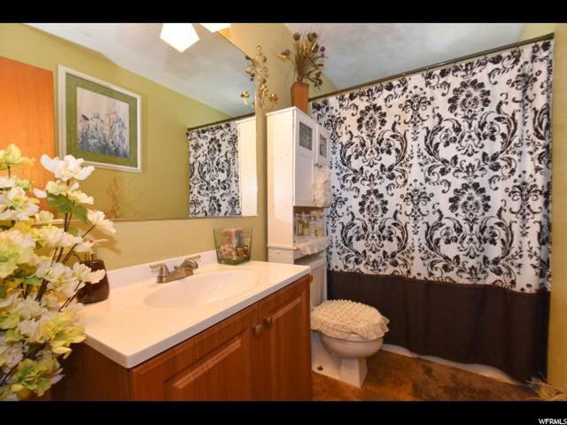 169 N 450 W, Layton, UT 84041 — photo 9