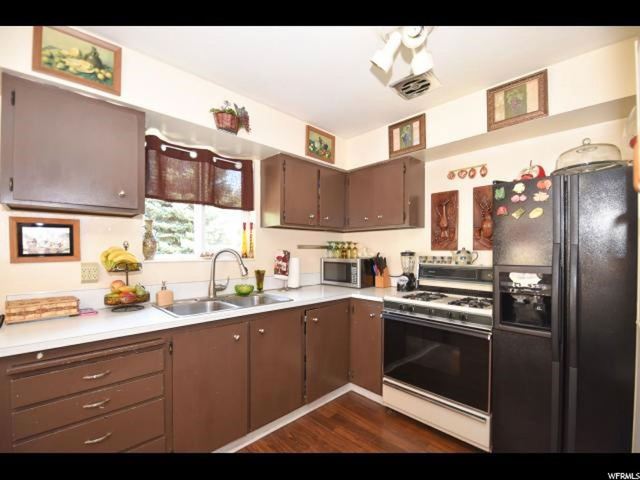 169 N 450 W, Layton, UT 84041 — photo 4