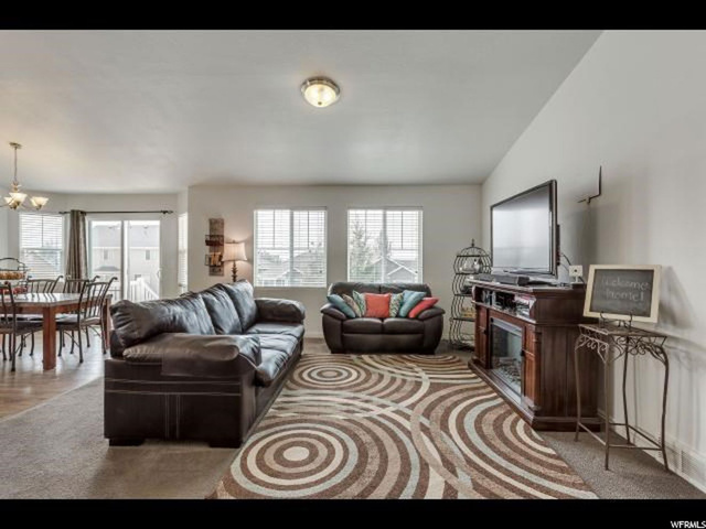 5667 S 3100 W, Roy, UT 84067 — photo 4