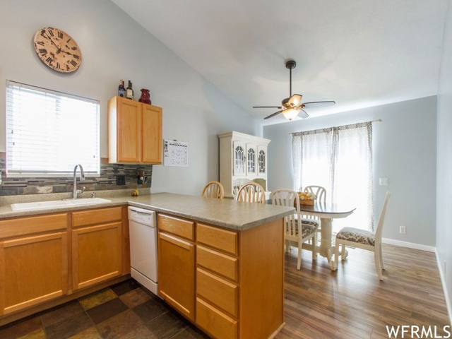 292 E 1325 N, Layton, UT 84041 — photo 7