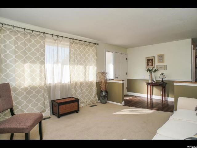674 W 2240 N, Clinton, UT 84015 — photo 3