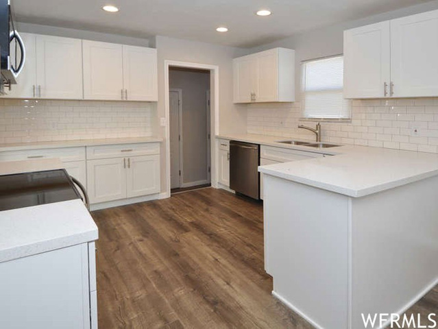 451 E 100 N, Kaysville, UT 84037 — photo 8