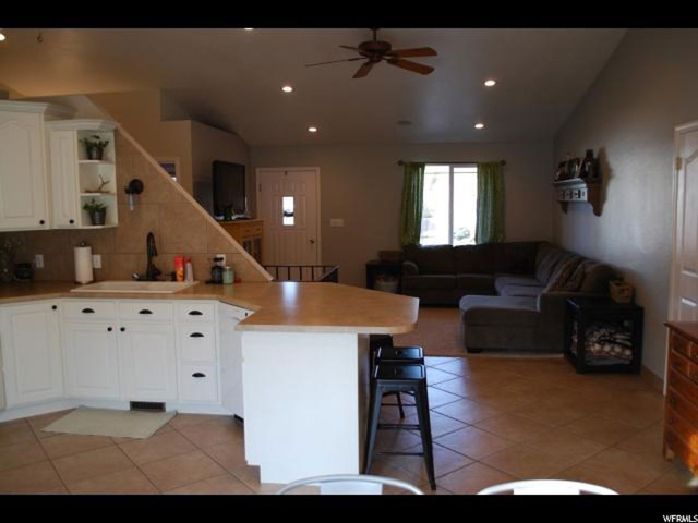 258 S 425 W, Providence, UT 84332 — photo 10