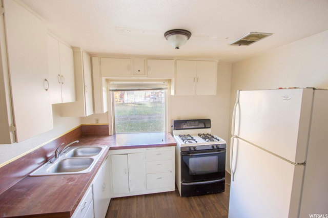 3220 S Ogden Ave E, Ogden, UT 84401 — photo 7