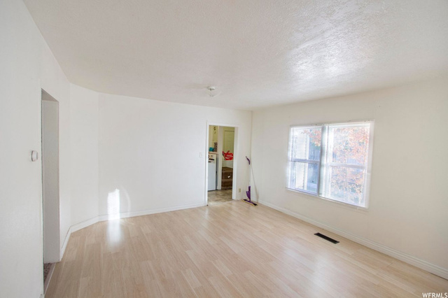 3220 S Ogden Ave E, Ogden, UT 84401 — photo 11