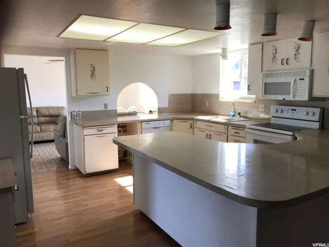 2027 W 4300 S, Roy, UT 84067 — photo 4