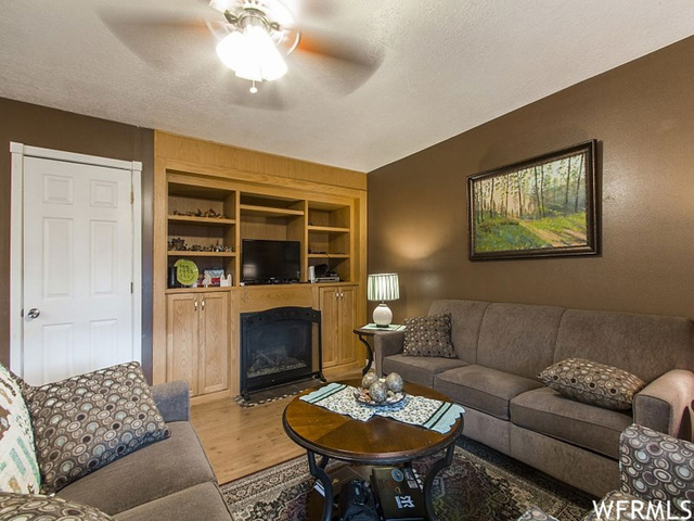 473 Oakbrook Cir, Logan, UT 84321 — photo 3