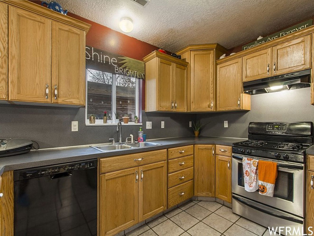 473 Oakbrook Cir, Logan, UT 84321 — photo 7