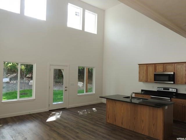 624 E 5400 S, Murray, UT 84107 — photo 10