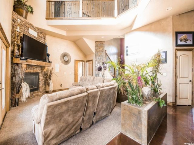 535 W 2425 N, Harrisville, UT 84414 — photo 9