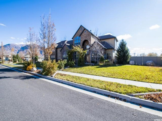 535 W 2425 N, Harrisville, UT 84414 — photo 3