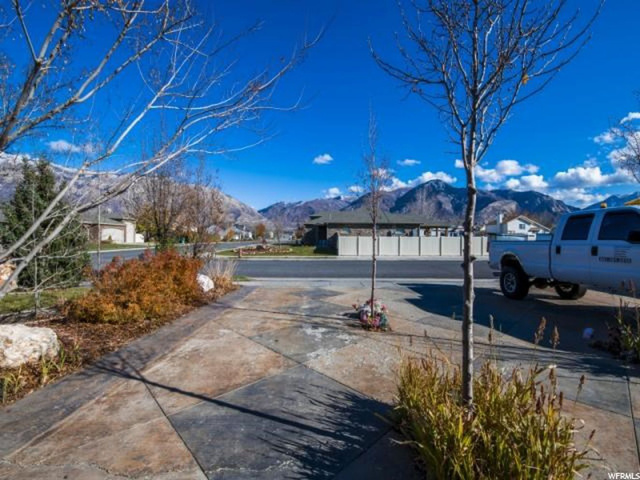 535 W 2425 N, Harrisville, UT 84414 — photo 6