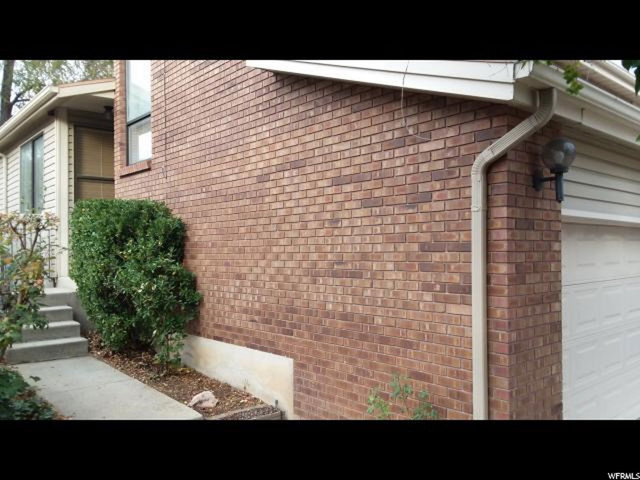 261 E Ashbrook Cir, Midvale, UT 84047 — photo 3