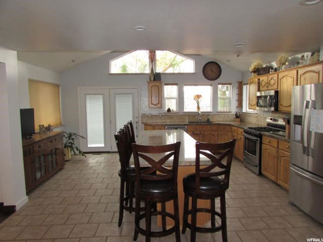 988 E 400 S, Kaysville, UT 84037 — photo 7