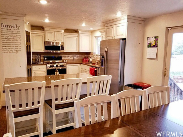 748 E Nancy Dr S, South Ogden, UT 84403 — photo 4