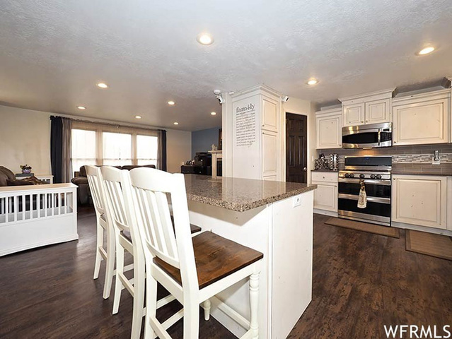 748 E Nancy Dr S, South Ogden, UT 84403 — photo 8