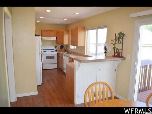 321 S 700 E, Clearfield, UT 84015 — photo 2