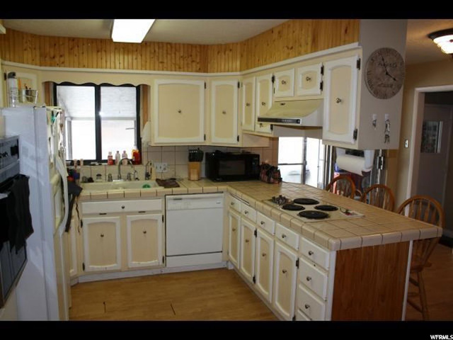 4456 S 150 E, Washington Terrace, UT 84405 — photo 3