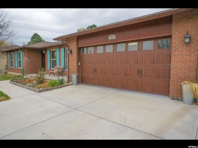 9261 S 1480 E, Sandy, UT 84093 — photo 3