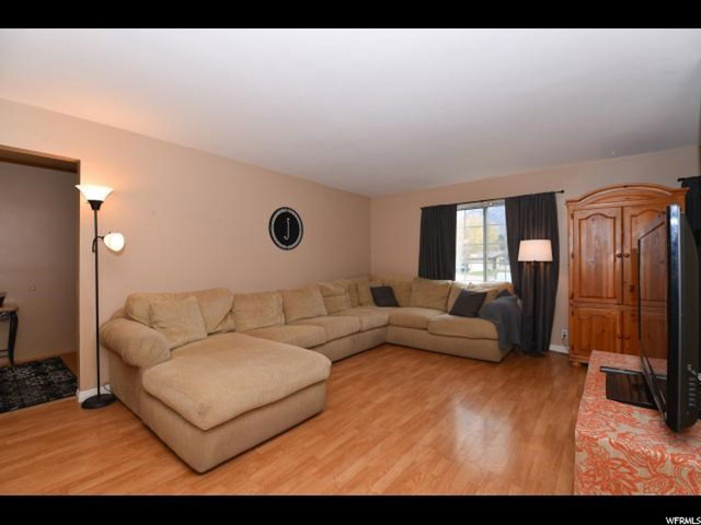8316 S 1390 E, Sandy, UT 84093 — photo 7