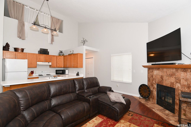 9237 S Jefferson Cv, Sandy, UT 84070 — photo 11