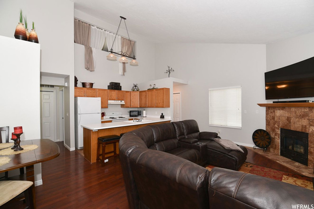 9237 S Jefferson Cv, Sandy, UT 84070 — photo 12