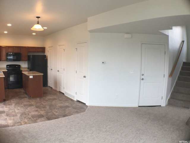 91 E 8000 S, Sandy, UT 84070 — photo 2