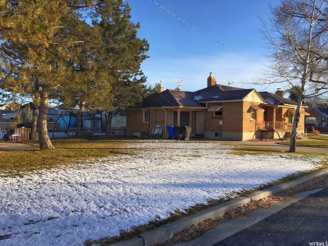 155 E 300 N, Tremonton, UT 84337 — photo 2