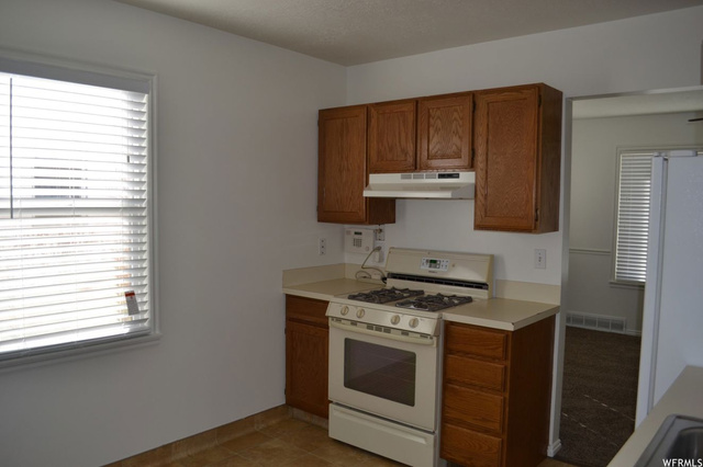 3314 S Quincy E, Ogden, UT 84403 — photo 10