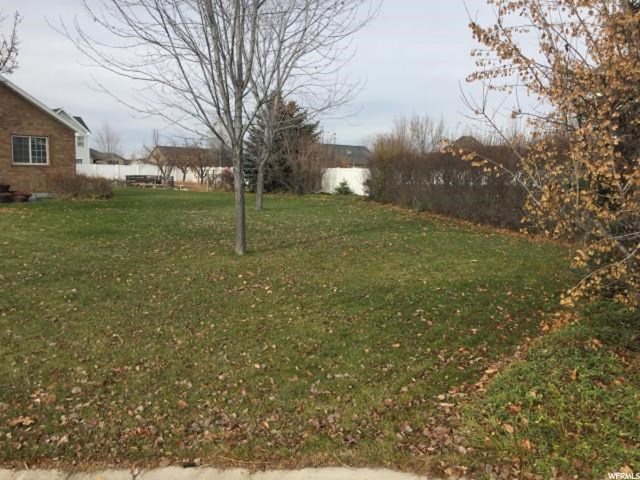 285 W Schiess Ct S, Nibley, UT 84321 — photo 2