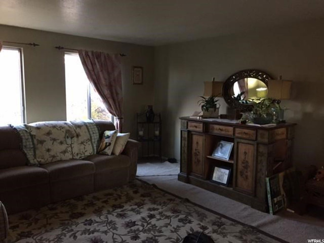 9900 S Darin, Sandy, UT 84070 — photo 2