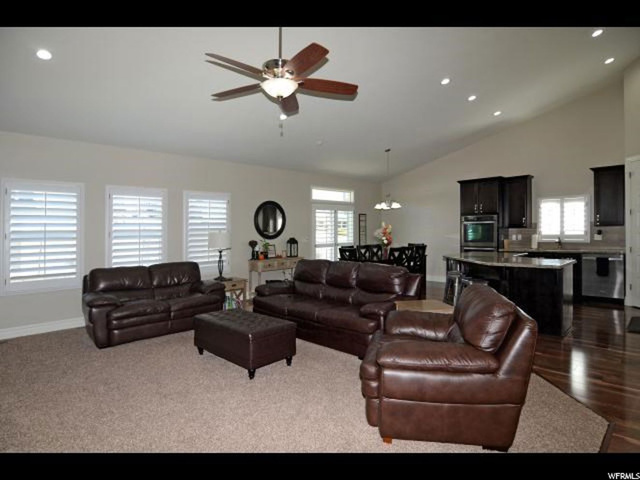 73 S Elberta Way E, Fruit Heights, UT 84037 — photo 8