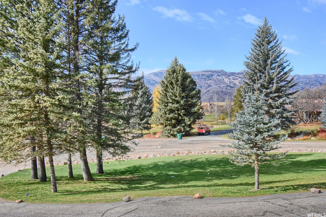 3992 N Juniper Ln, Eden, UT 84310 — photo 6